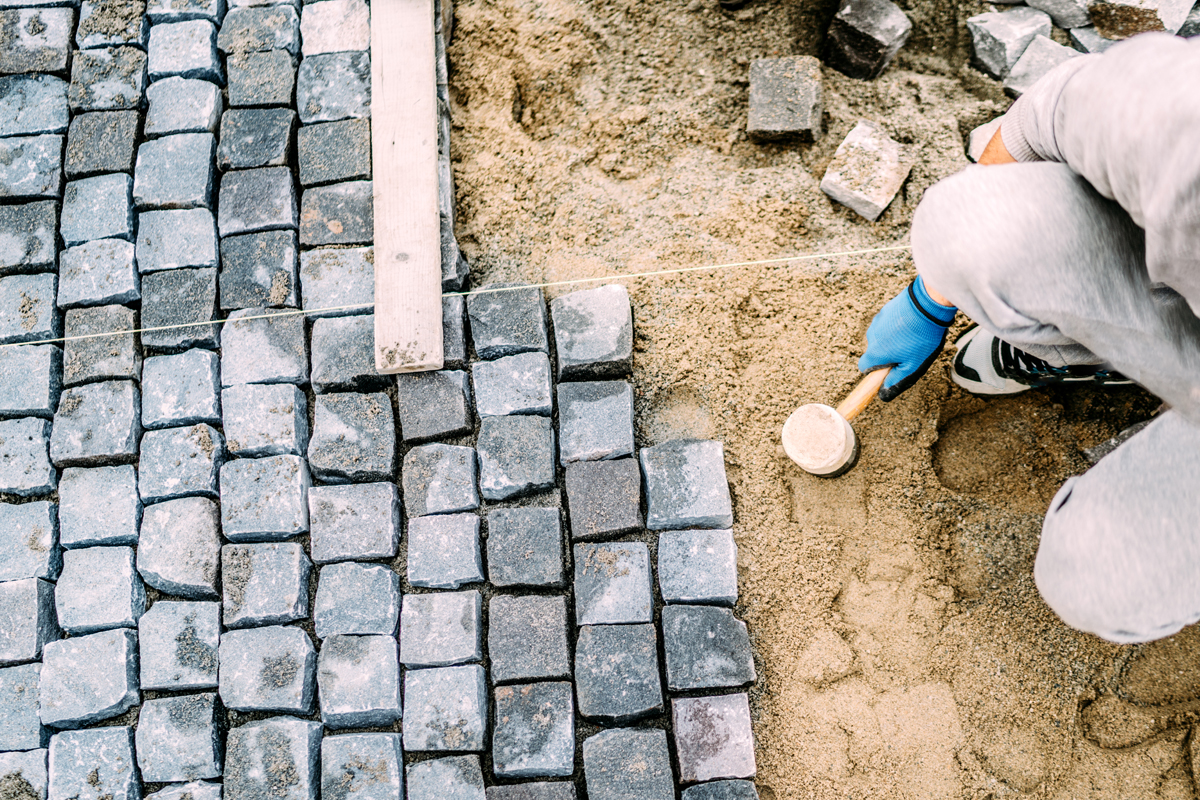 How To Lay Pavers For Walkway How To Lay Pavers For Walkway